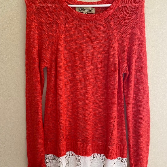 ⬇️PRICE DROP⬇️ Democracy Dark Coral Lace Trim Sweater Size M - Picture 1 of 4